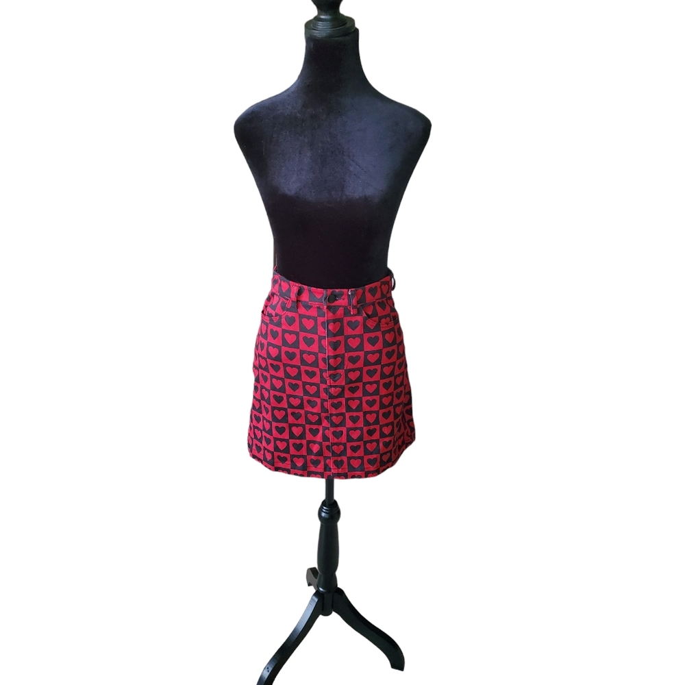 Modcloth Dangerfield Lost in Love Red&Black Heart checkerboard print mini skirt